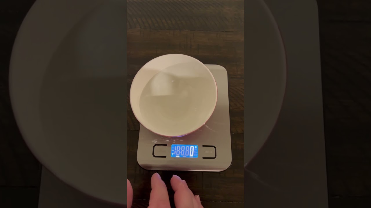 How to Use a Scale for Baking - Lexi's Clean Kitchen