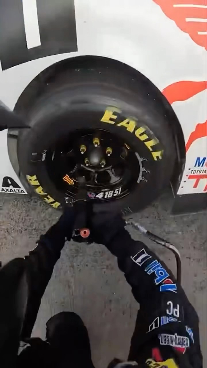 #JasonDeruloTV // Quick Tires ? #GotPermissionToPost From @jhnemechek #YouCanDoAnything