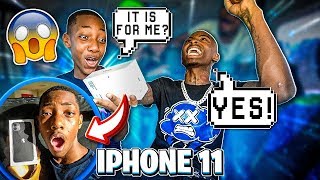 SURPRISED JAY WITH A IPHONE 11 & MADE A SONG FOR HIM & EMILY!