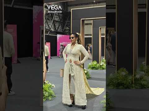 Fauji 2 fame Bollywood diva Lizaa Singh is in goddess avtar #shorts #actress #trending #celebrity