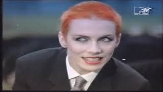 EURYTHMICS - Sweet Dreams (Are Made Of This) (Extended Version) (Versuri In Descriere)