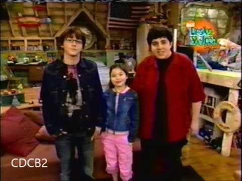 ULTRA RARE: Drake & Josh Pick Intro to "Dune Buggy" (February 27, 2004)