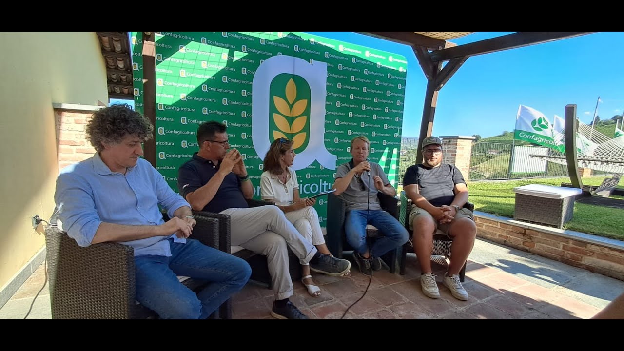 Servizio Palco Live TV - Innovazione e confronto tra viticoltori alle prove in vigneto di Alba