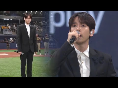 EXO BAEKHYUN singing SK and USA national anthems at MLB World Tour Seoul