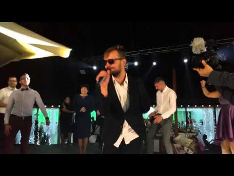 DJ BOND svet