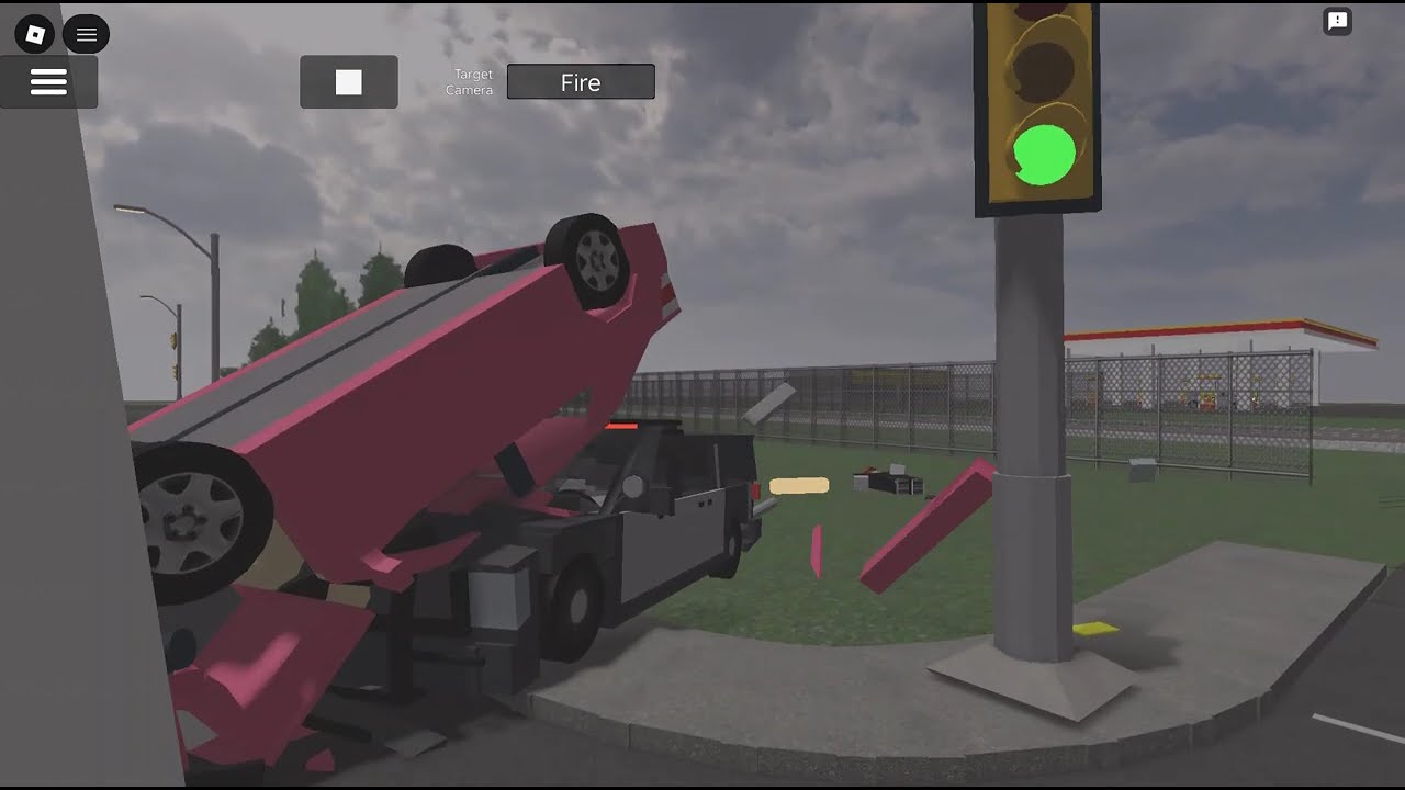 Unexpected crash near Traffic light (ROBLOX CAR CRASH STUDIO)