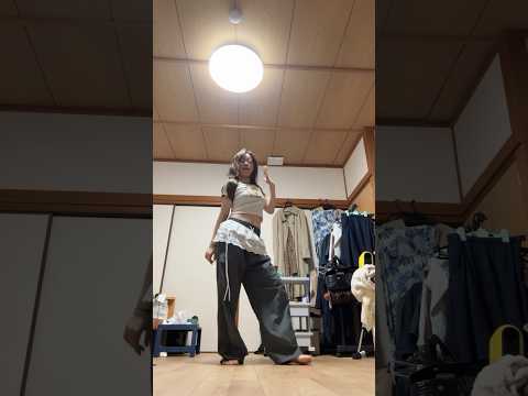 I feel like idol ! Gang gang! #dance #kpop #kpopdance #gnarly #catseye ￼￼