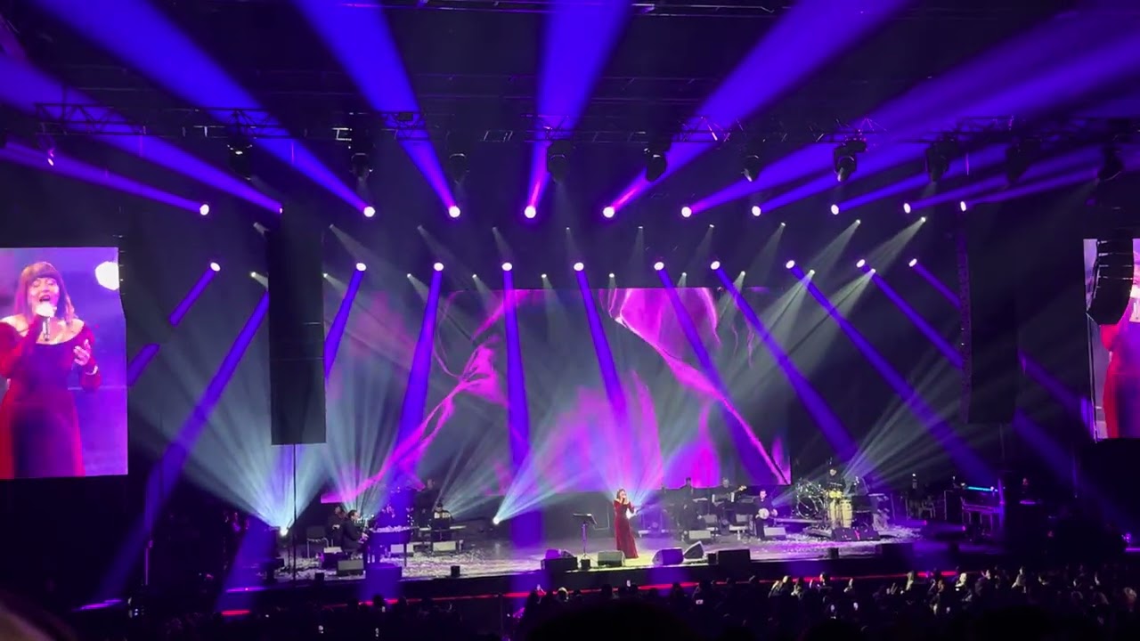 عبير نعمة - يا ترى - حفلة عيد الحب باريس 