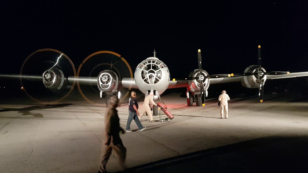 B-29 Superfortress "FIFI" - Night Run Engine Start Up - YouTube