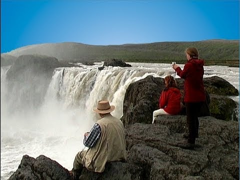 Video: Die besten Aktivitäten in der Nähe von Islands See Myvatn