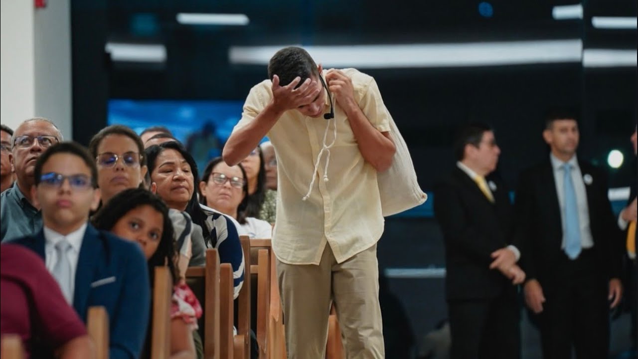 APRESENTAÇÃO E HINO PELO CORO JOVEM  l 14 ANOS DO CORAL JOVEM DO TEMPLO CENTRAL DA IEADPE 14/12/2025