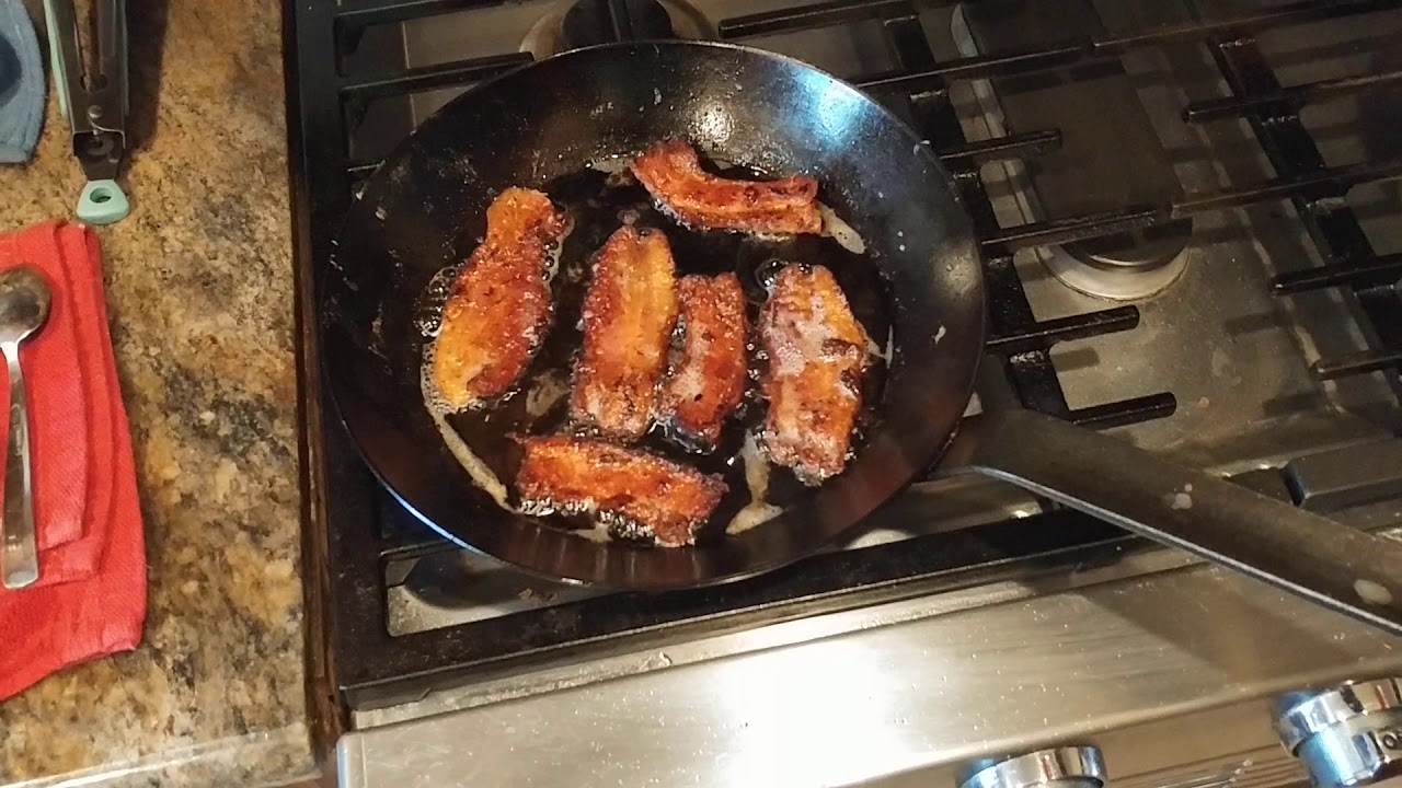 149. Making bacon in a carbon steel pan - YouTube