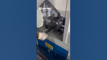 Đột lỗ thủy lực trên sắt V thao tác quá nhanh???