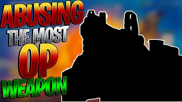 Abusing the MOST TOXIC Weapon in ALL OF BO4! (SG12 Strobe Light Class Setup)