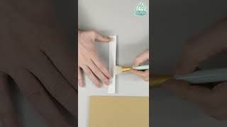 Cómo forrar el canto del cartón con papel decorado