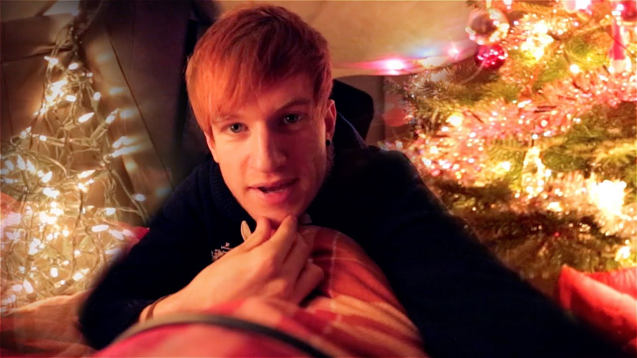 ULTIMATE Christmas Blanket Fort! ★ YouTube