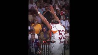 Barış Daha Iyi Diyen Kedicikler Varmış