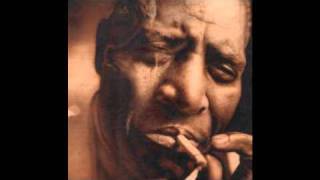 Video voorbeeld van "I ain't superstitious   Howlin' Wolf"