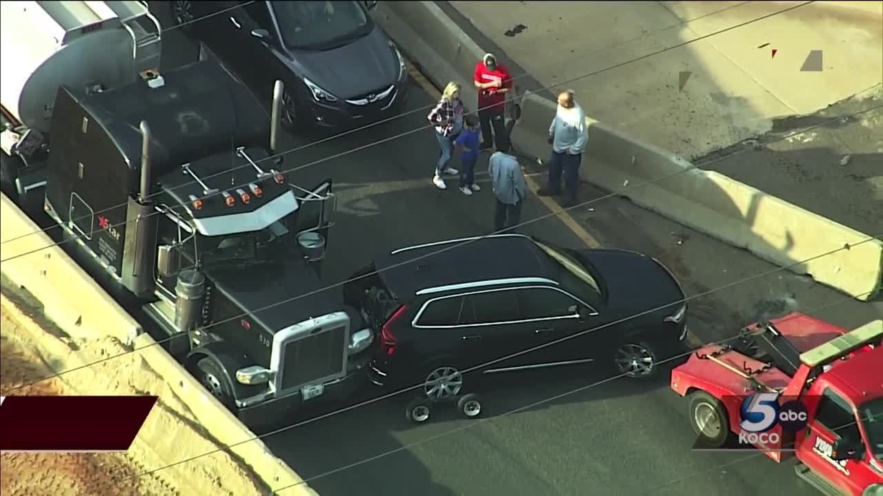 Crash involving semitrailer causing traffic delays on I-35 in northeast ...