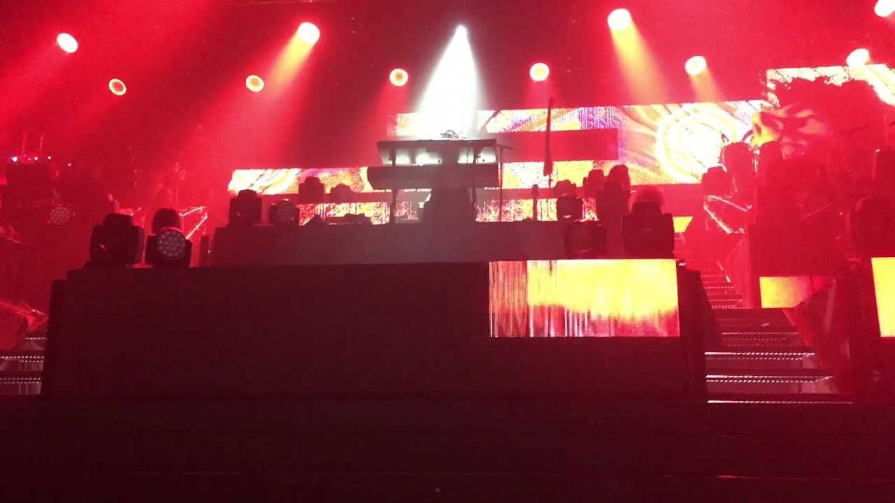 Mille giorni di te e di me  Capitani Coraggiosi Claudio Baglioni e Gianni Morandi Napoli 03.03.2016