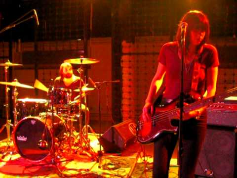Band of Skulls - Patterns LIVE @ Montreal! (*Great...