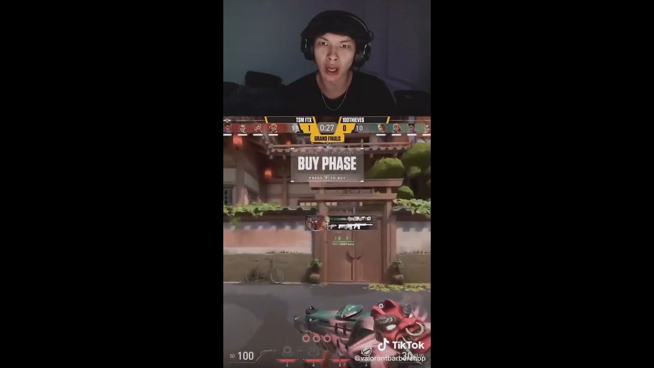 Sinatraa reacts to Subrozas`s deagle shots