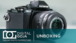 Olympus OM-D E-M10 Mirrorless Micro Four Thirds Digital Camera with 14-42mm f3.5-5.6 Micro 4/3 Lens