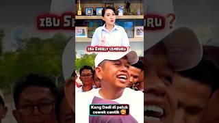 Download Lagu Kang Dedi geknuffeld door een prachtig meisje 🥰 Sherly Tjoanda is jaloers ❓ #dedimulyadi #viralvi... MP3