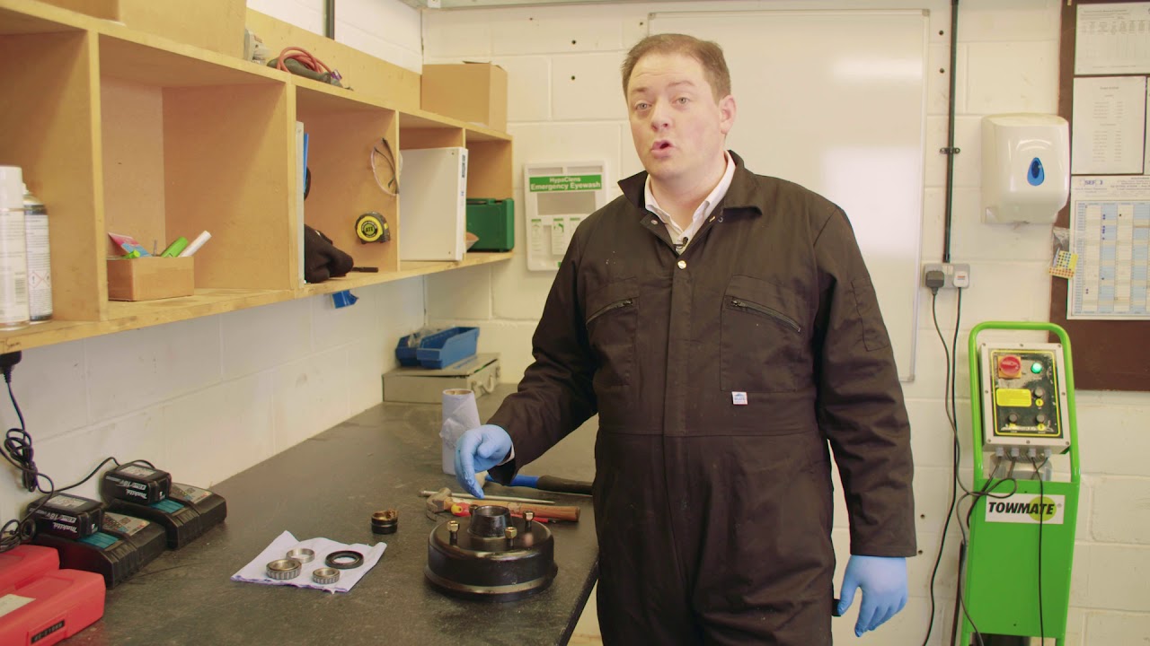 How to replace a trailer wheel bearing - YouTube