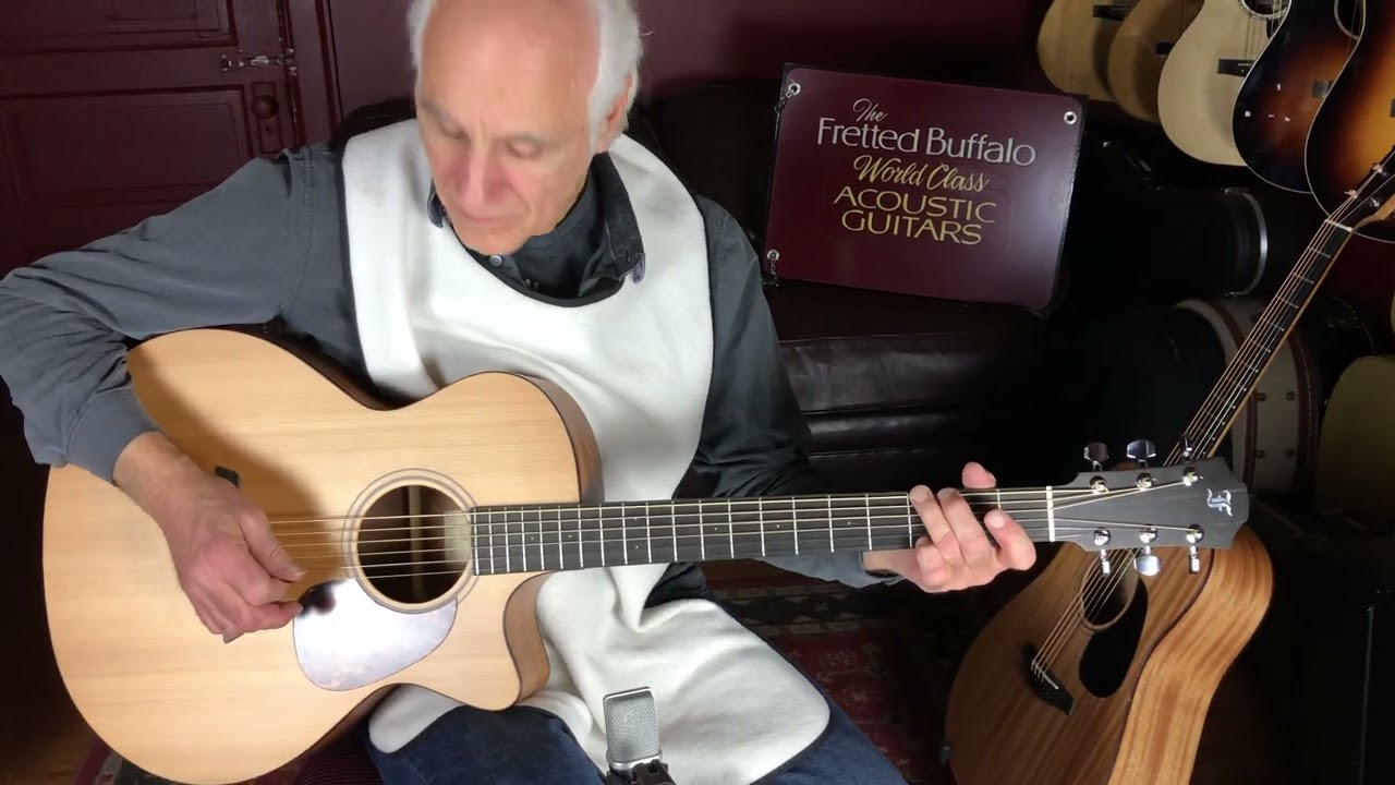 Furch Blue Series Baritone Cutaway BARc-CM Cedar Top / Mahogany Back & Sides