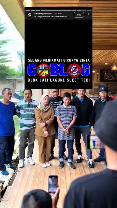 Suroboyo fans!! The blue psywar of Aremania x Viking Bobotoh love!! #bonek #football #thejak #bcs