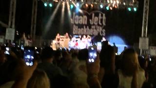 Joan Jett & The Blackhearts - I Love Rock N' Roll - Live 7-19-14 - Stanislaus County Fair