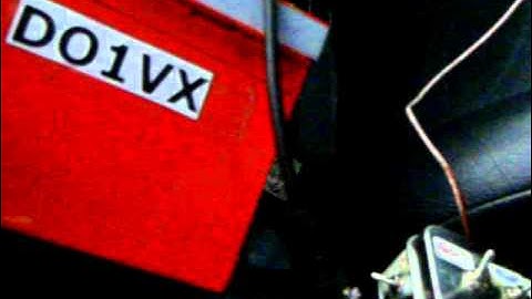 Using my homebrew L-Network Antenna Tuner with Led SWR Indicator on 35 Meter Wire (80 Band)