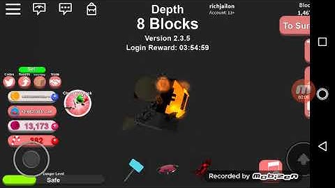 I got the Xmas clout goggles and super xl clout goggles been grinding for a long time