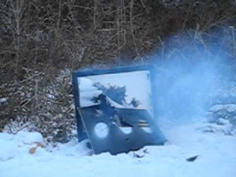 12 gauge explosive round.AVI