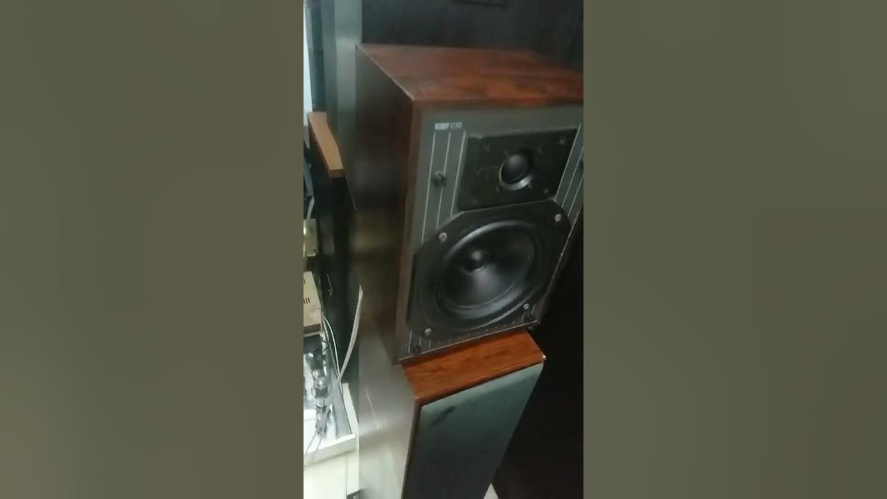 Vintage KEF C10,2ways 2drivers ,made in UK,二路二單元,33mm tweeter高音，160mm