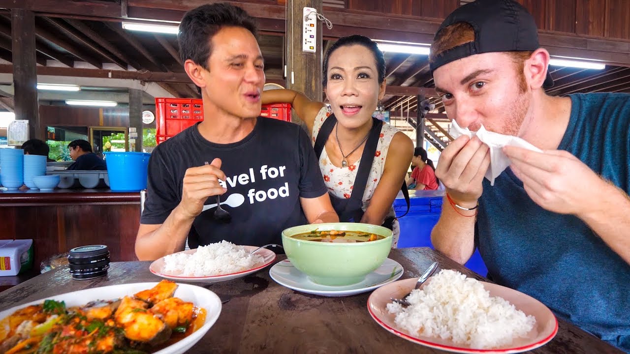 Spicy Thai Food! | LIQUID FIRE CURRY Restaurant in Bangkok, Thailand! | Mark Wiens