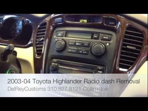 How to remove toyota highlander radio