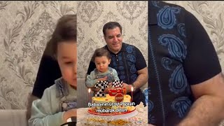 Vüsal Əli̇yevi̇n Nəvəsi̇ni̇n 2 Yaşi Tamam Olub