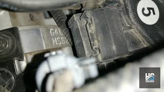 Kia Stonic | Chassis Plate, Engine Number & Chassis Number Location!