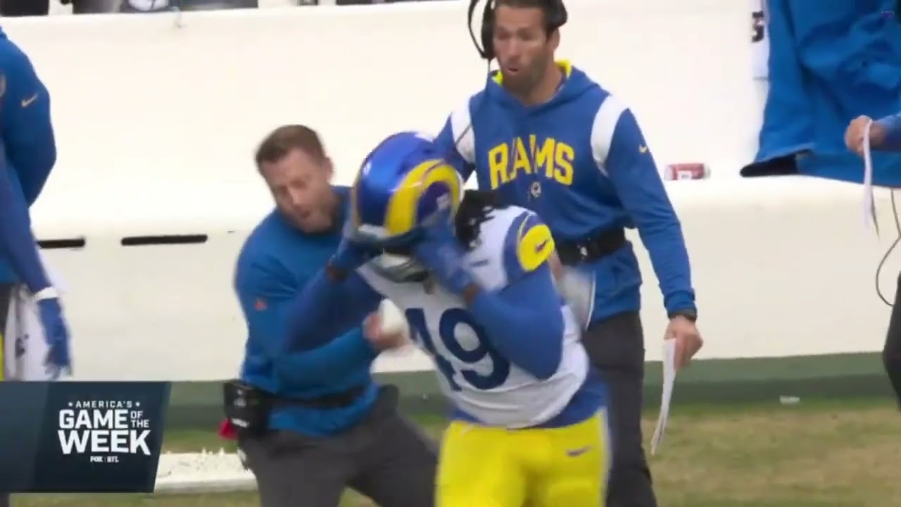 Los Angeles Rams Head Coach Sean McVay Hit In Head By Player - YouTube