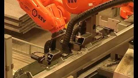 ABB IRC5 MultiMove Function Being Used at Brännehylte Storage