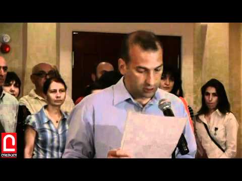 თანამშრომლები ზეწოლაზე საუბრობენ