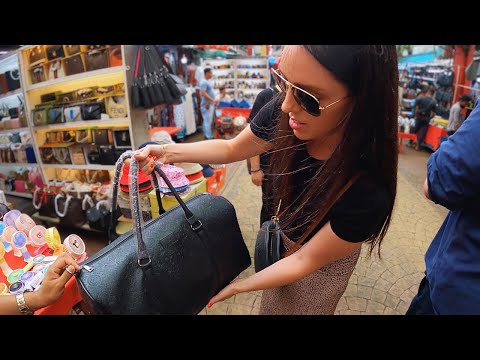Fake Market Shopping Spree In Kuala Lumpur | Petaling Street Market Malaysia