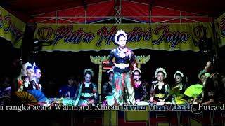 Download Lagu Jaipong Ujang Lanay Karawang . Live Malam Leuwung Gede Bantar Sari Pebayuran Kab. Bekasi. 2022 MP3