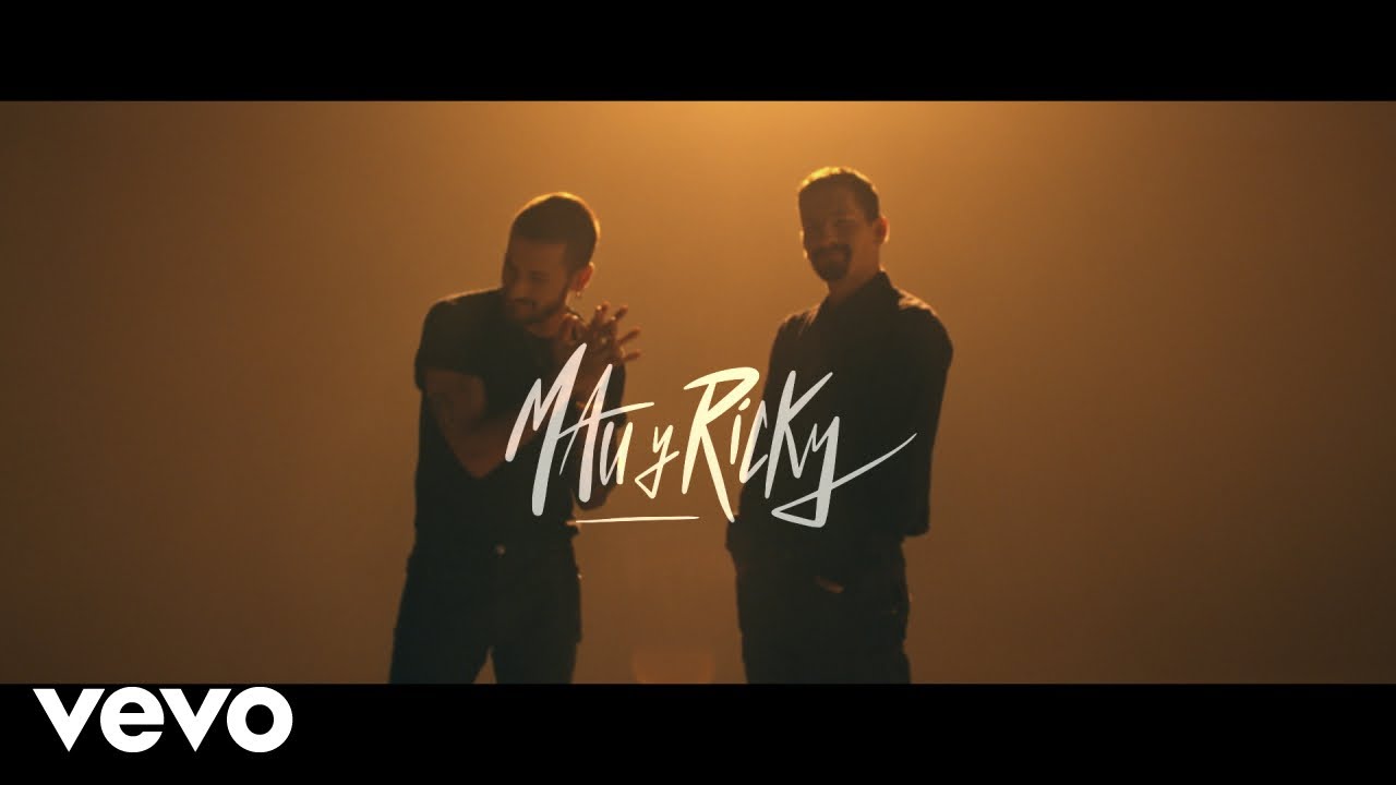 Read more about the article Mau y Ricky – ¿QUÉ LE DIRÍAS?  (Video oficial)