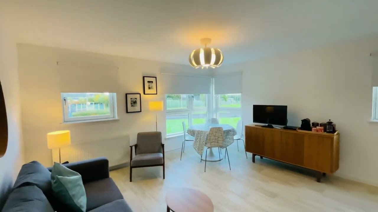 92 Glendevon Drive, Stirling 2 Bedroom First Floor Flat for Sale