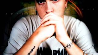 Eminem feat Keyshia Cole & 2 Pac   Momma