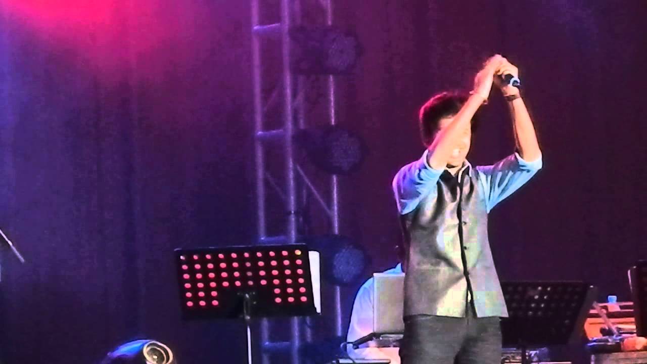 Hrishikesh Ranade- Tujhe Laage naa najariya - YouTube