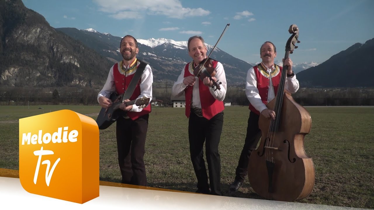 Zellberg Buam - Unterm Zillertaler Himmel (Offizielles Musikvideo)